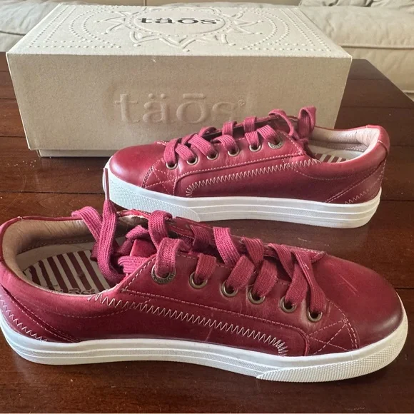 Taos Plim Soul Lux PLX-13994A Women's US 6.5 Red Leather Athletic Sneaker Shoes - Picture 4 of 9